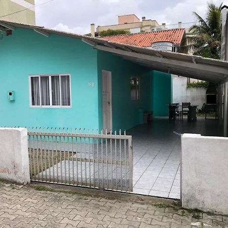casa praia em bombinhas Bombinhas Exterior foto